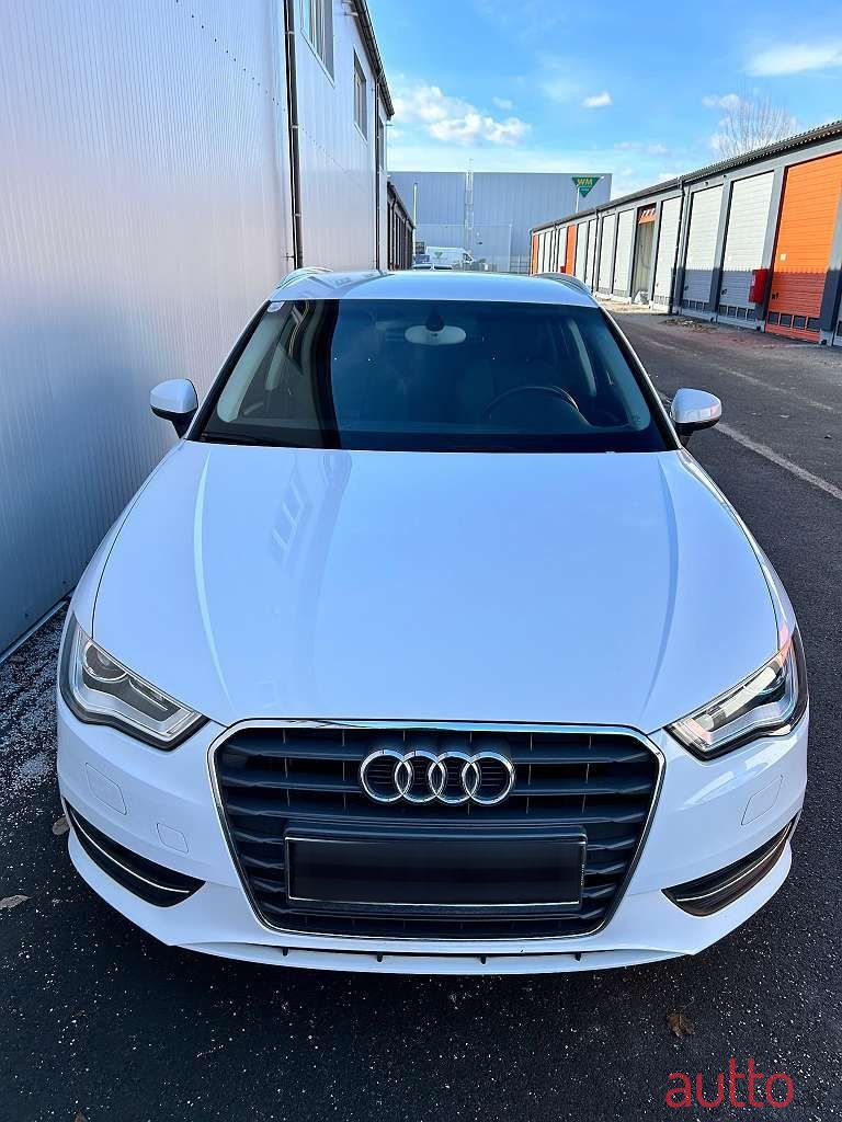 2014' Audi A3 photo #2