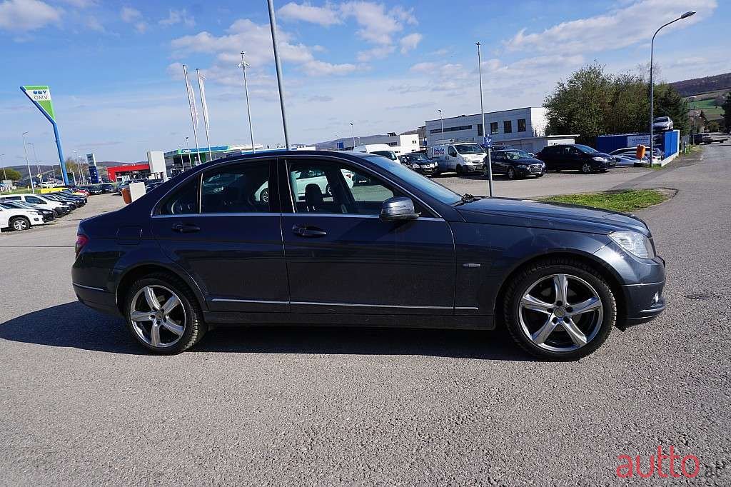 2010' Mercedes-Benz C-Klasse photo #4