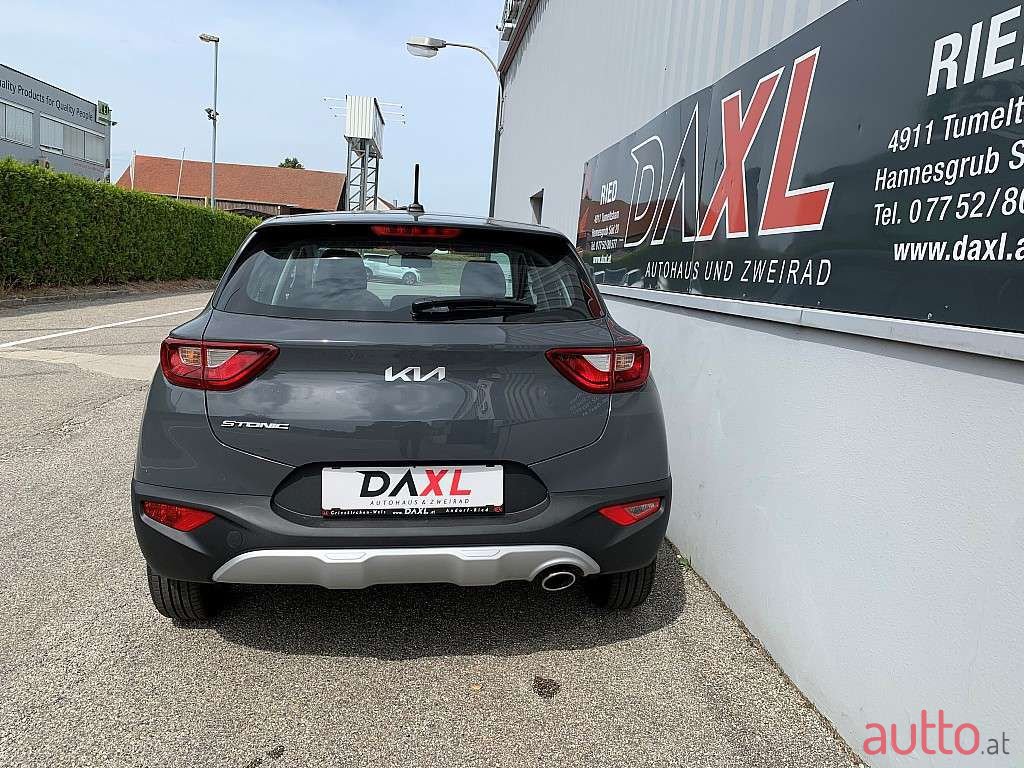 2022' Kia Stonic photo #5