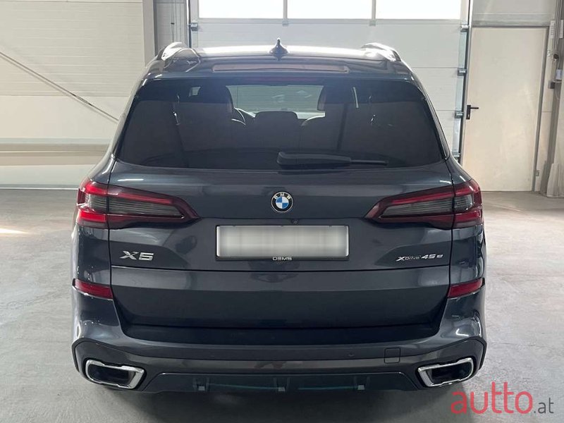 2020' BMW X5 photo #5