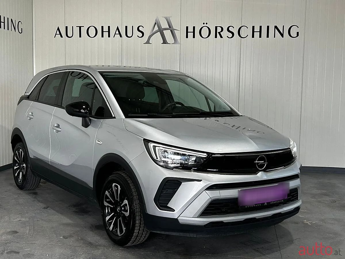 2024' Opel Crossland photo #1