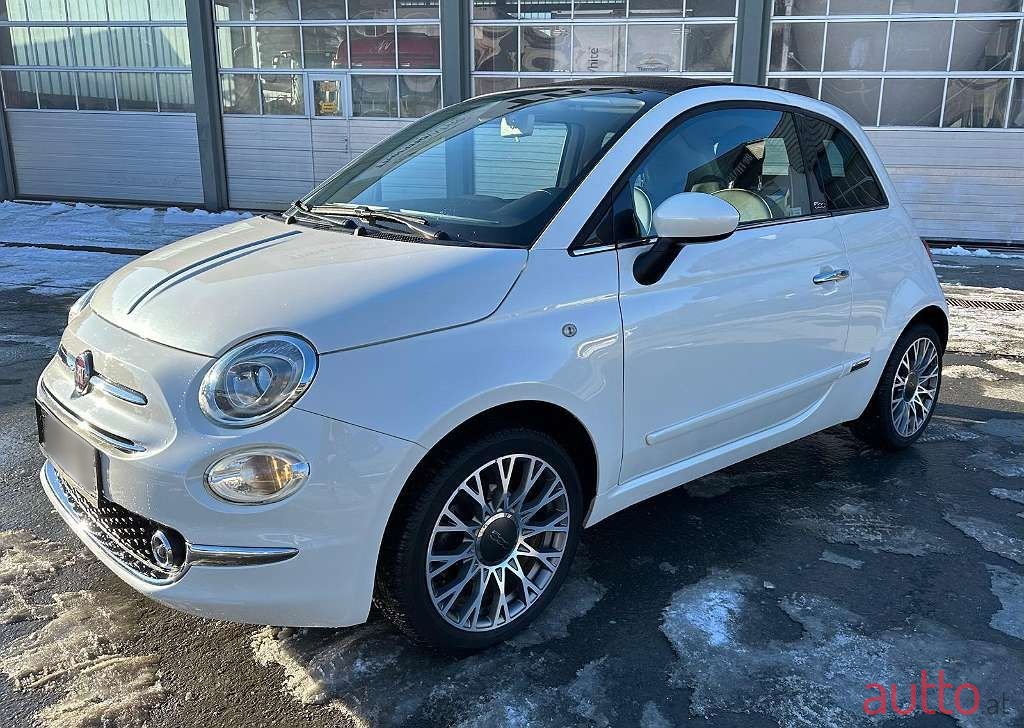 2019' Fiat 500C photo #2