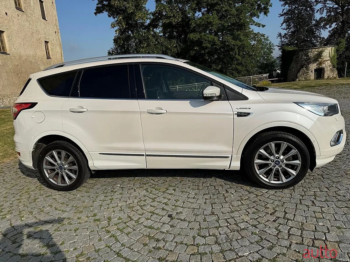 2019' Ford Kuga photo #6