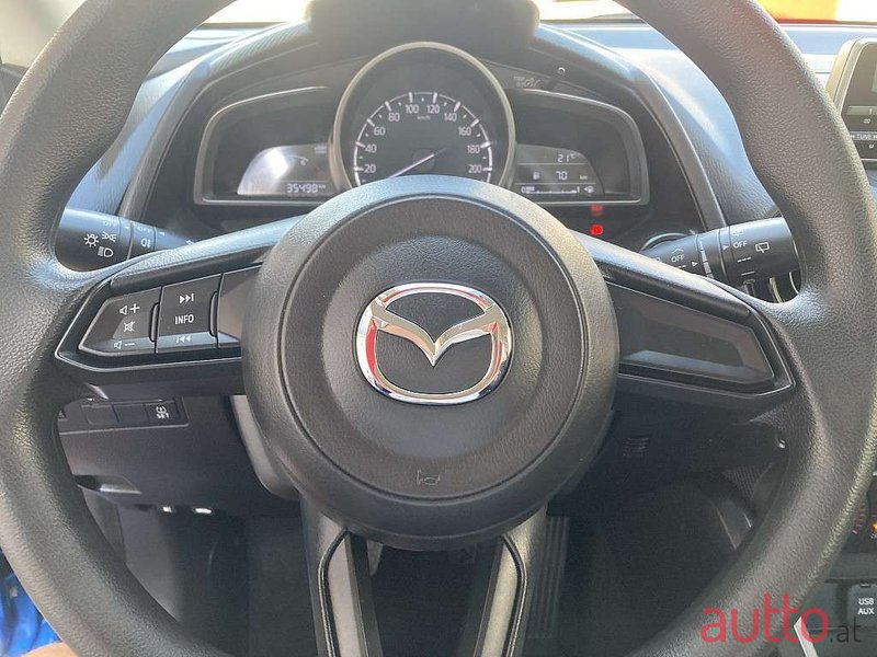 2019' Mazda Mazda2 photo #6