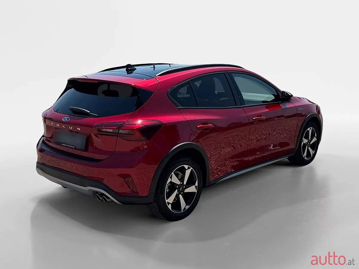 2023' Ford Focus photo #6