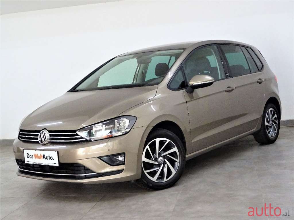 2016' Volkswagen Golf photo #1
