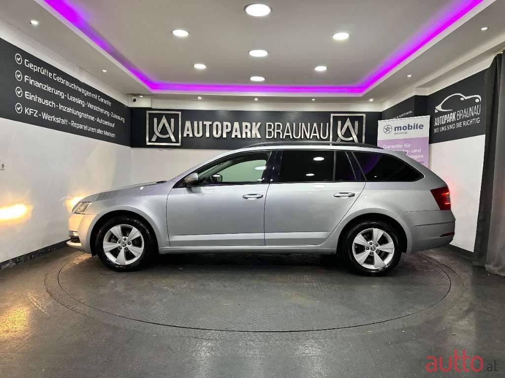 2018' Skoda Octavia photo #3