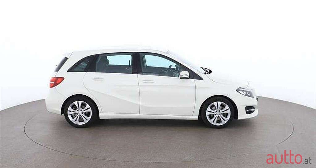 2016' Mercedes-Benz B-Klasse photo #2