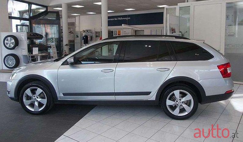 2015' Skoda Octavia photo #2