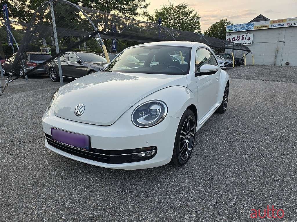 2012' Volkswagen Beetle photo #1