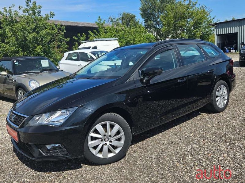 2019' SEAT Leon photo #1