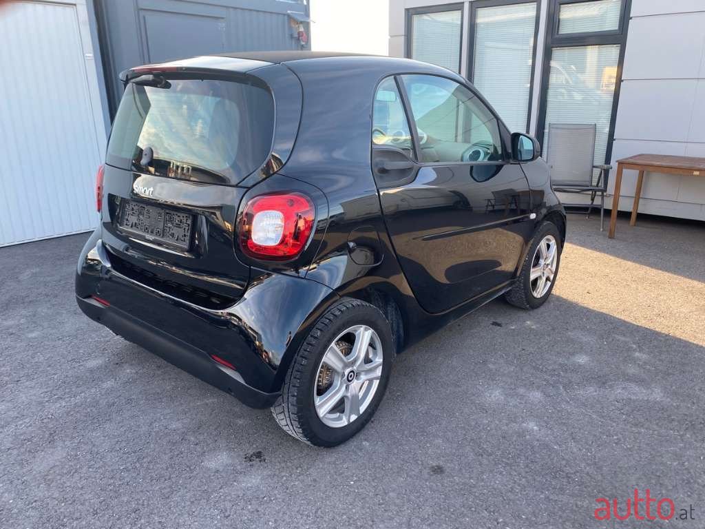 2018' Smart Fortwo photo #4