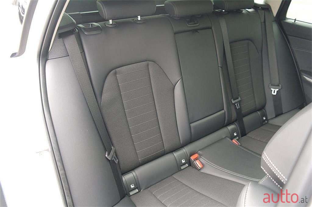 2021' BMW 3Er-Reihe photo #6
