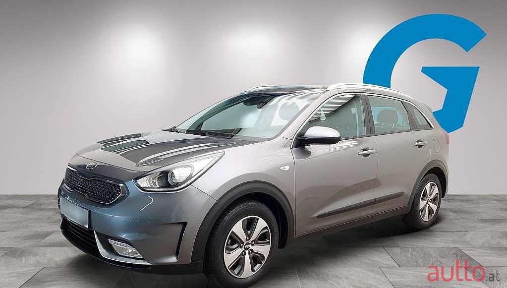 2017' Kia Niro photo #1