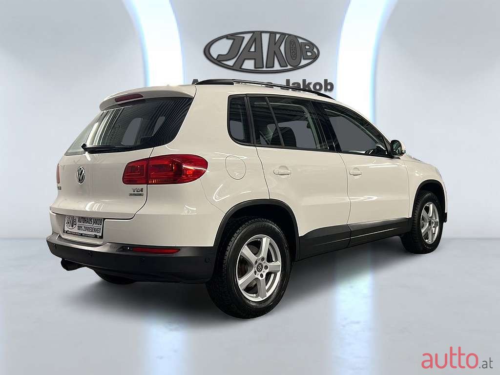 2013' Volkswagen Tiguan photo #2