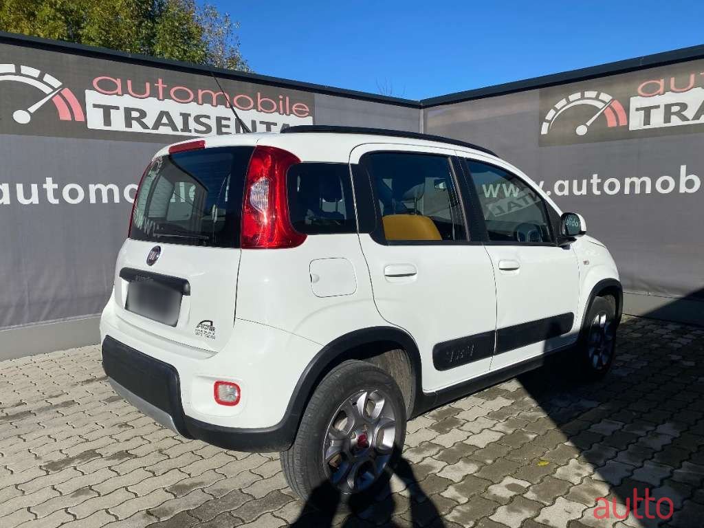 2016' Fiat Panda photo #3