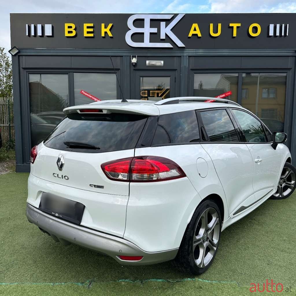 2013' Renault Clio photo #5