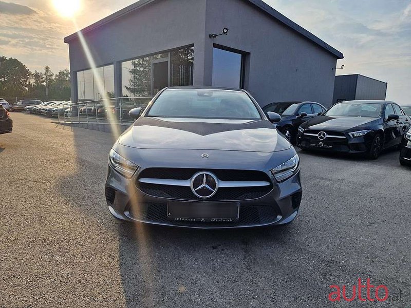 2020' Mercedes-Benz A-Klasse photo #1