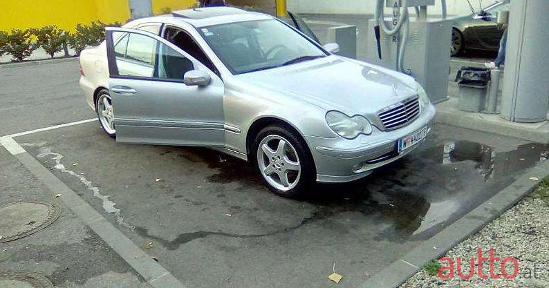 2000' Mercedes-Benz C-Klasse photo #1