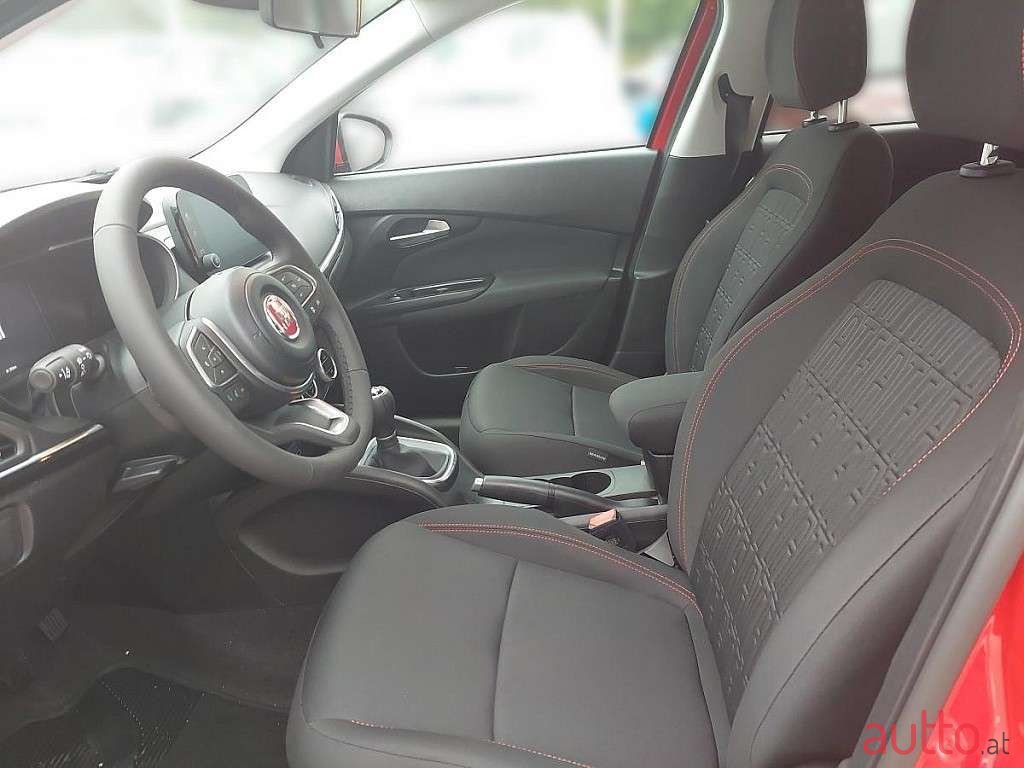 2022' Fiat Tipo photo #5