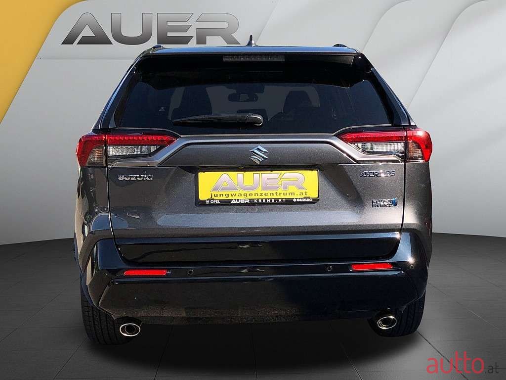 2022' Suzuki Across photo #5