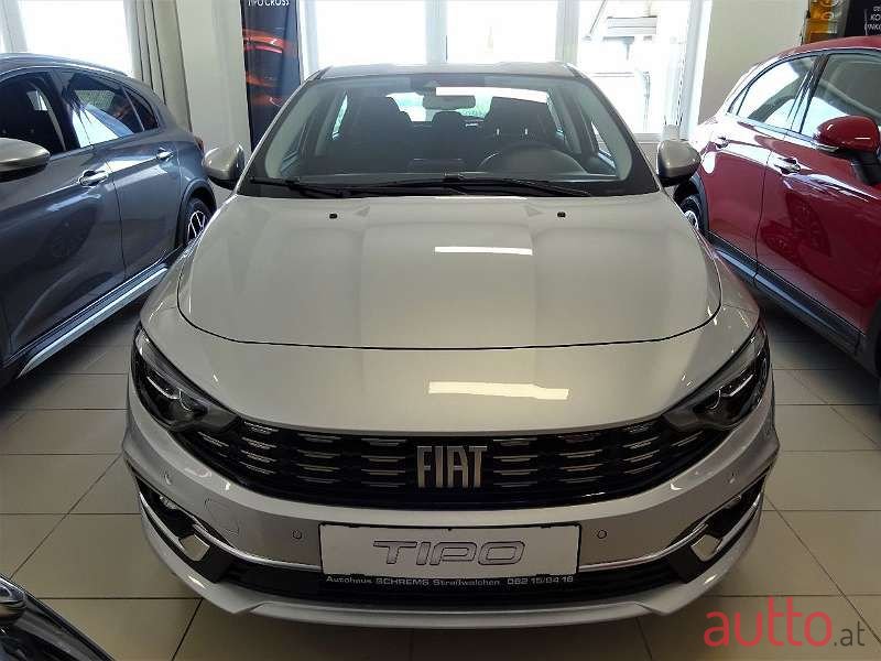 2021' Fiat Tipo photo #2