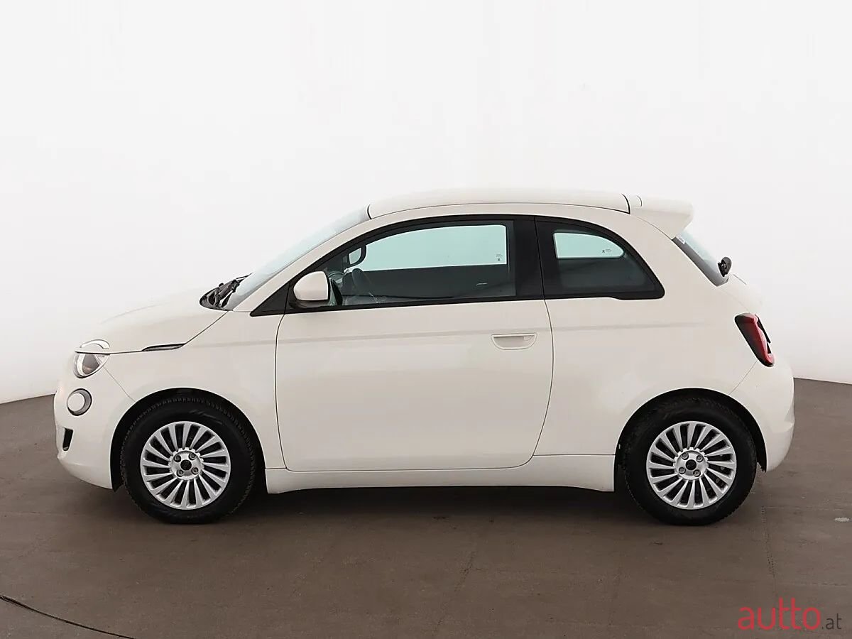 2023' Fiat 500 photo #4