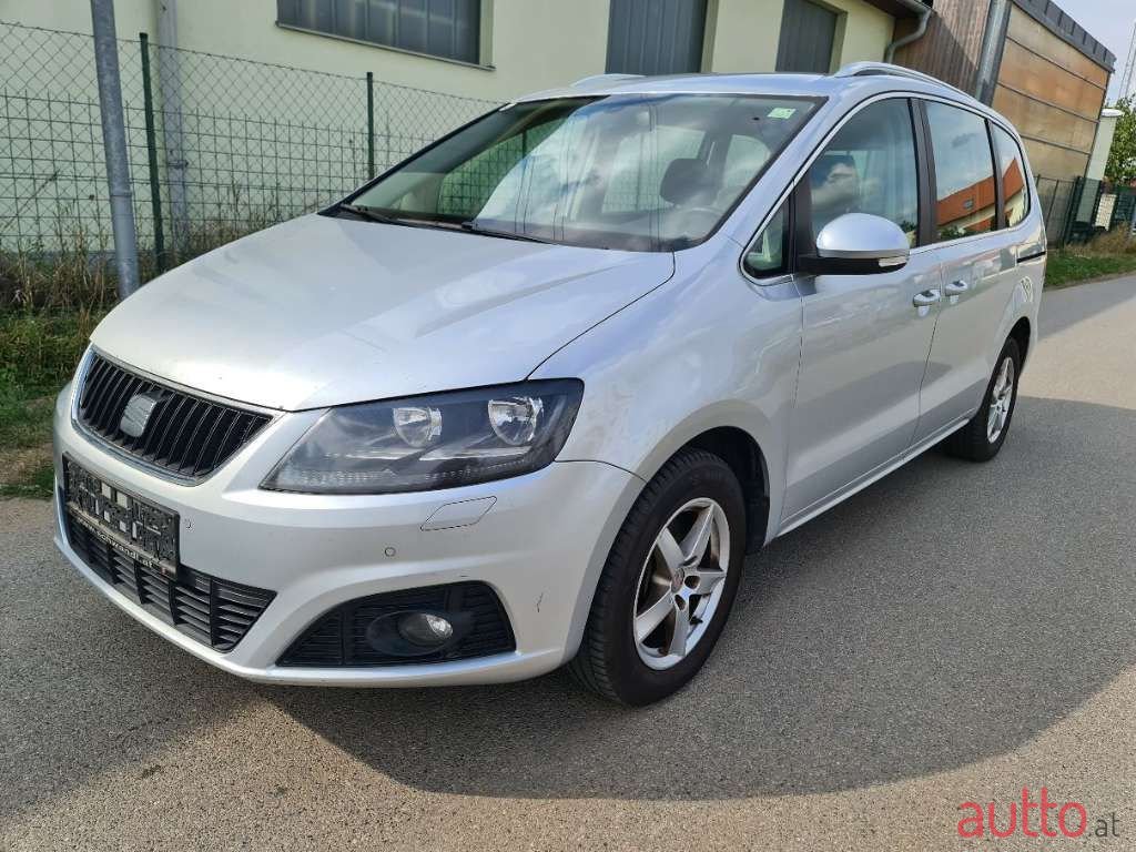 2011' SEAT Alhambra photo #1