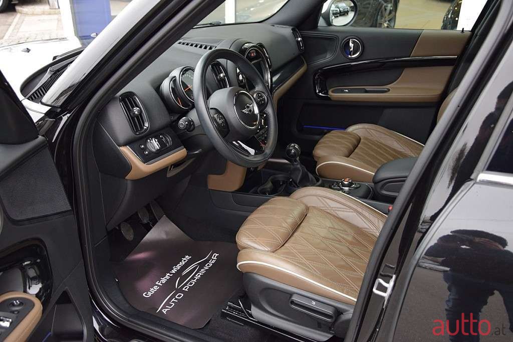 2018' MINI Countryman photo #4