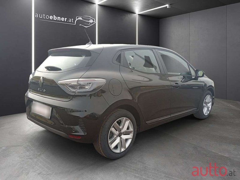 2024' Renault Clio photo #5