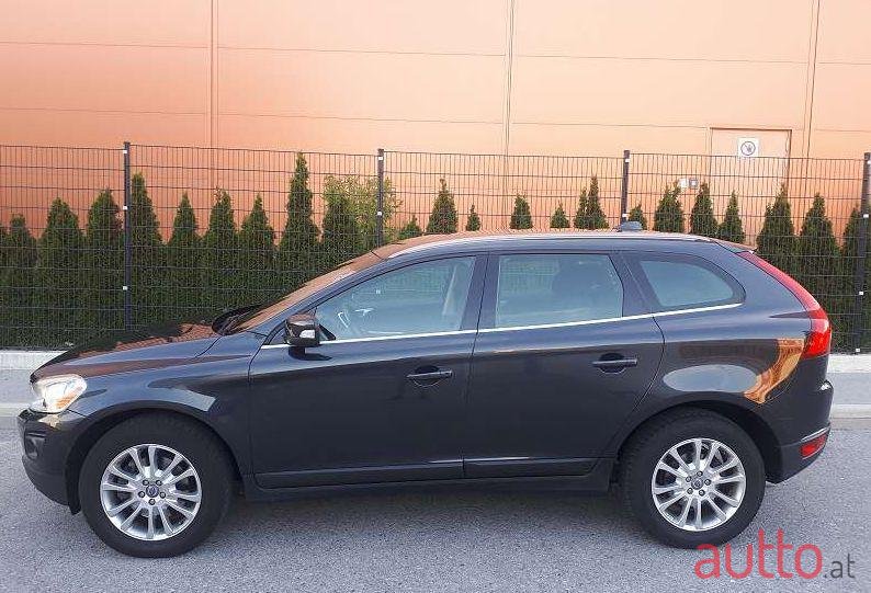 2009' Volvo XC60 photo #1