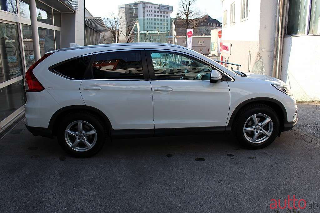 2017' Honda CR-V photo #5