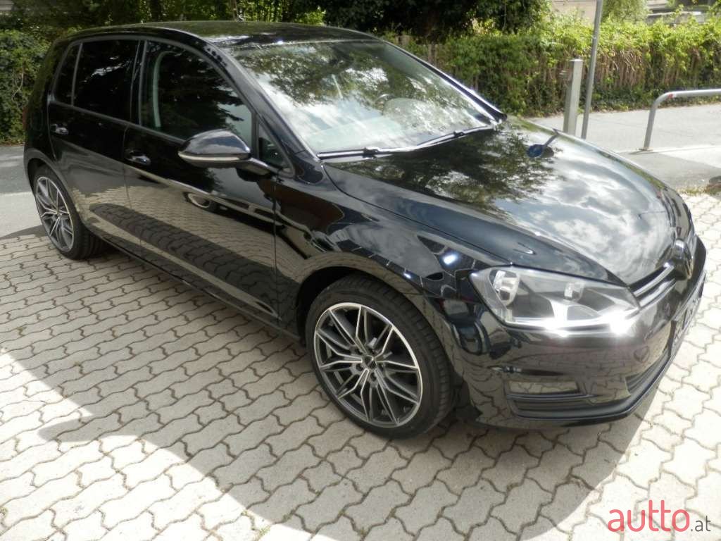 2014' Volkswagen Golf photo #5