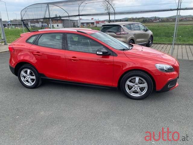 2014' Volvo V40 photo #2