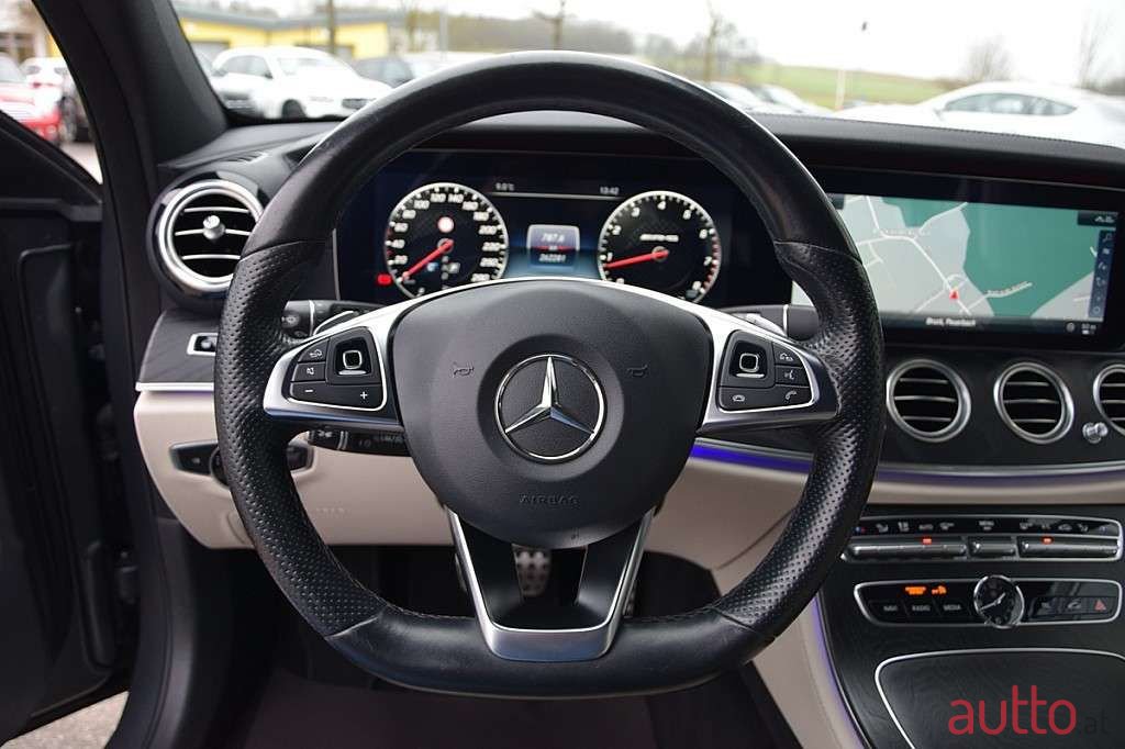 2018' Mercedes-Benz E-Klasse photo #5