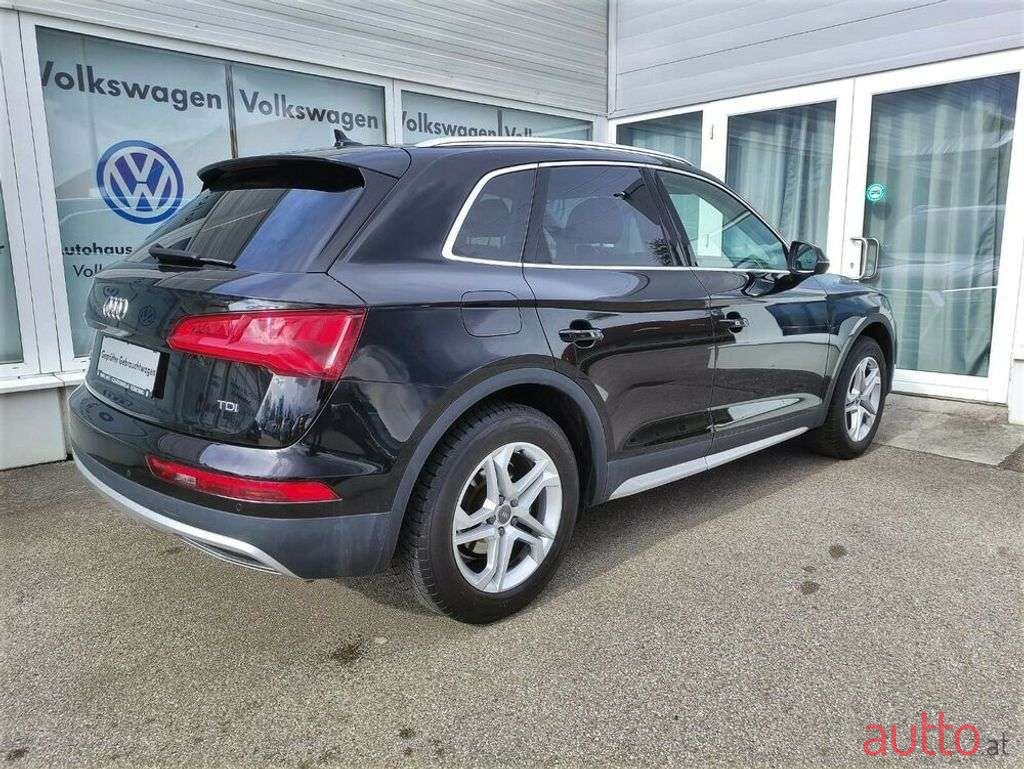 2018' Audi Q5 photo #5
