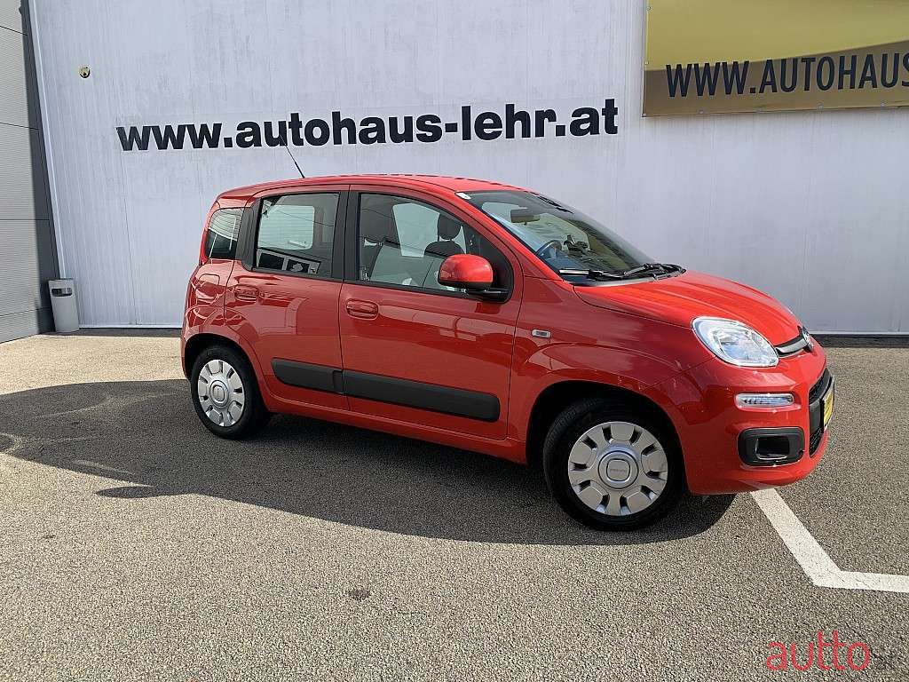 2018' Fiat Panda photo #3