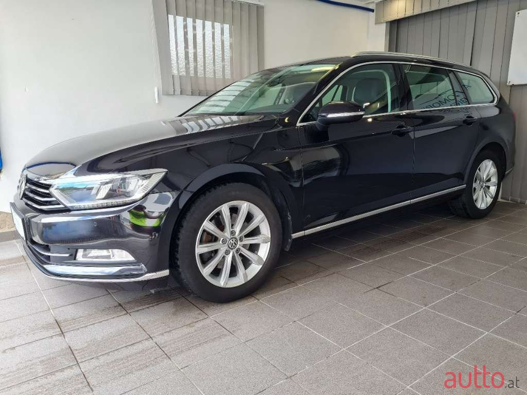 2017' Volkswagen Passat photo #5