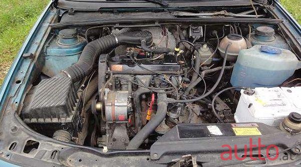 1991' Volkswagen Passat photo #5