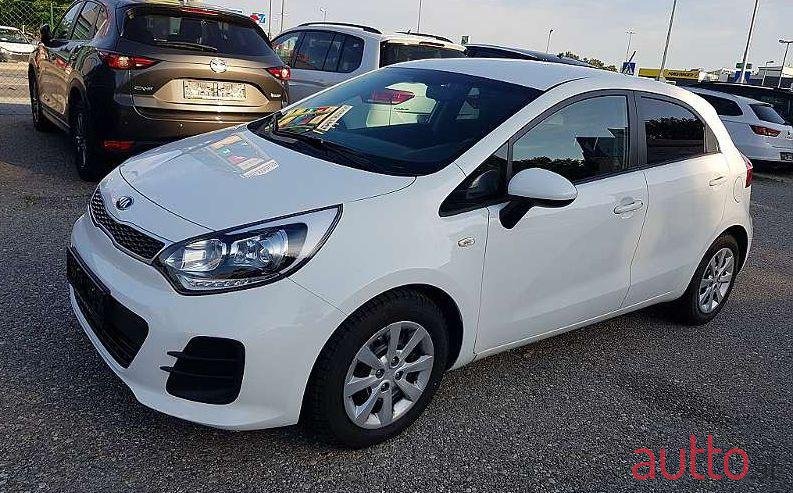 2016' Kia Rio photo #3