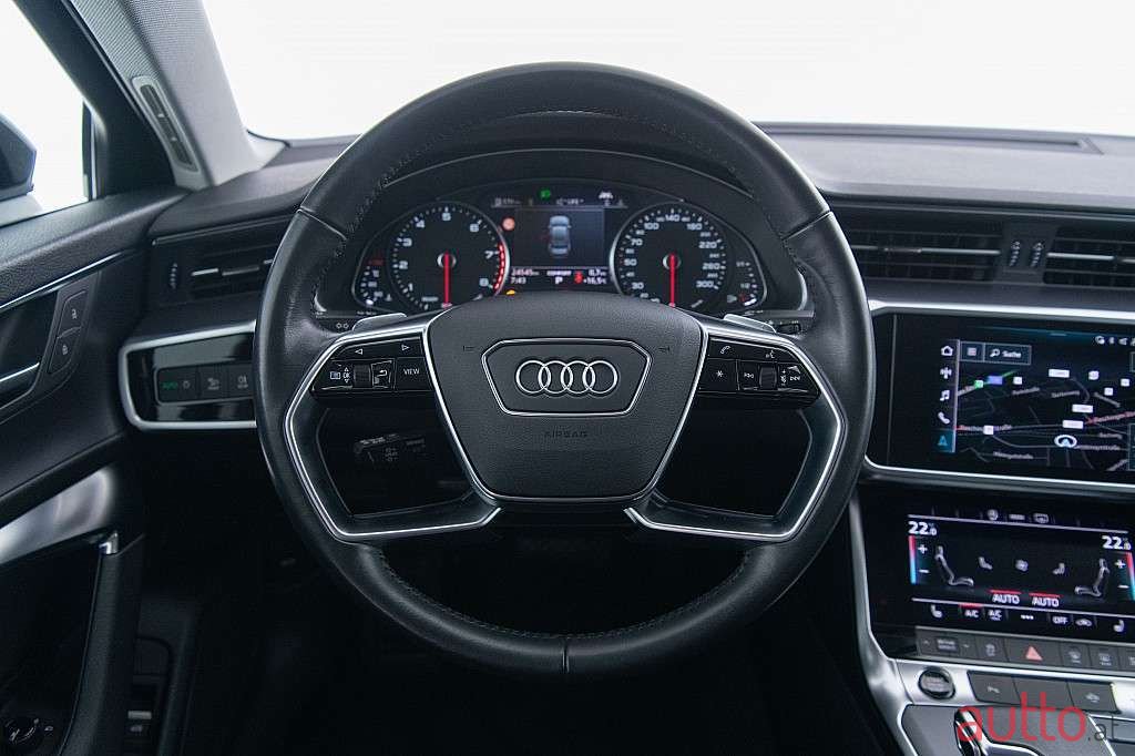 2020' Audi A6 photo #5