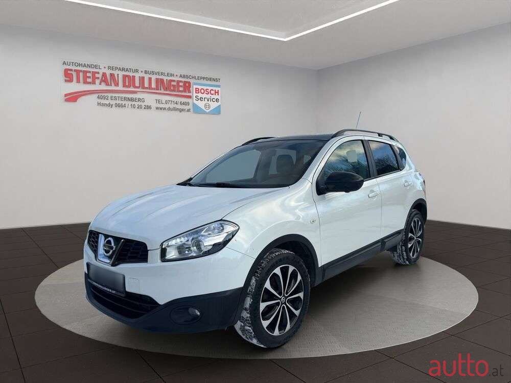 2013' Nissan Qashqai photo #1
