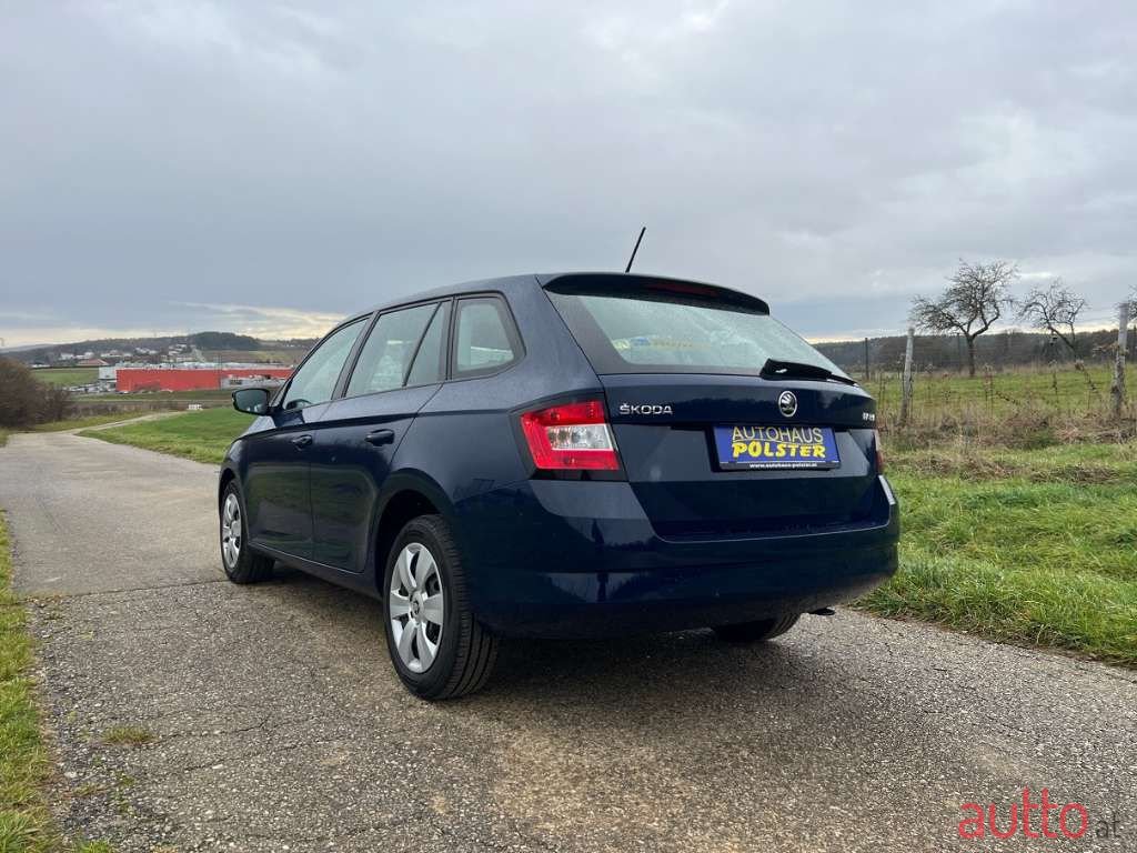 2016' Skoda Fabia photo #5