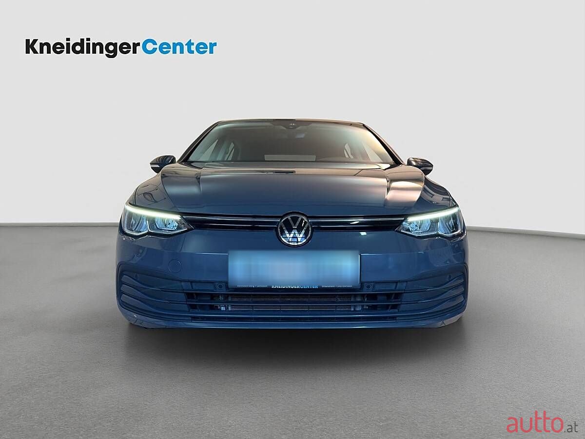 2023' Volkswagen Golf photo #1
