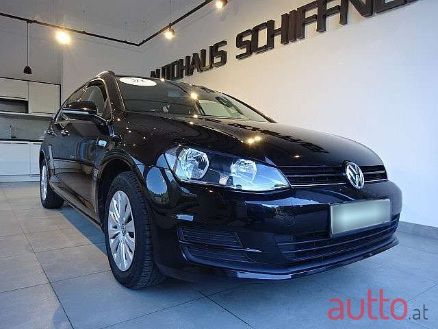 2013' Volkswagen Golf photo #5