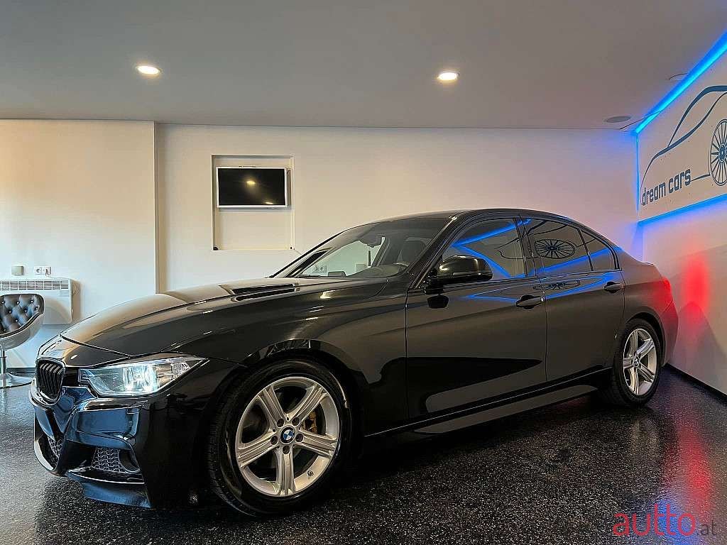 2013' BMW 3Er-Reihe photo #6