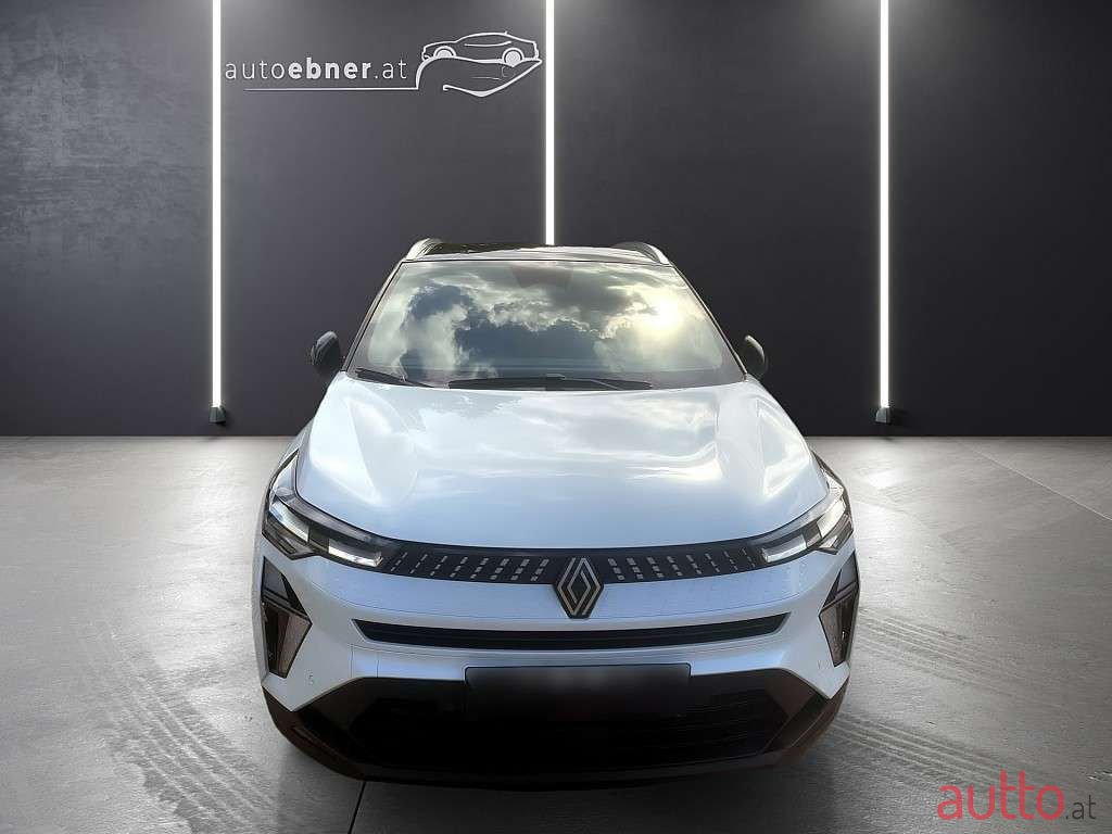 2024' Renault Captur photo #2