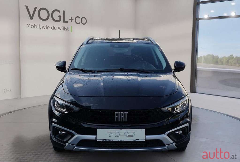 2022' Fiat Tipo photo #5