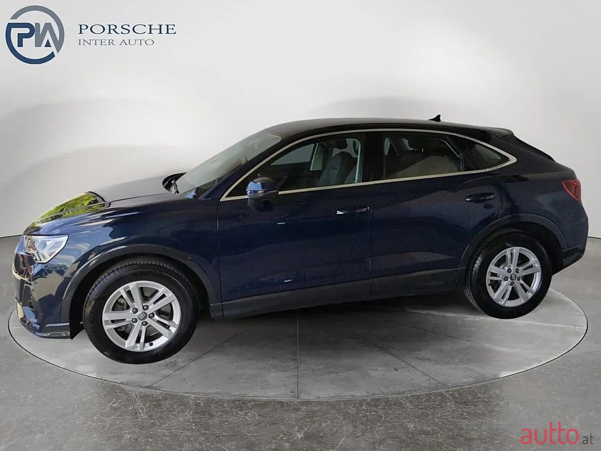2020' Audi Q3 photo #2