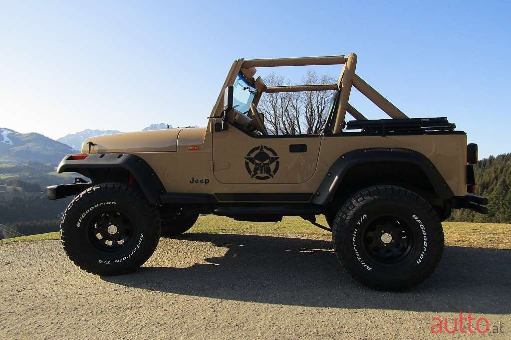 1990' Jeep Wrangler photo #4